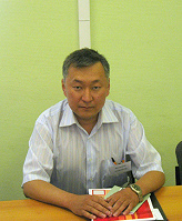 Александр Балханов